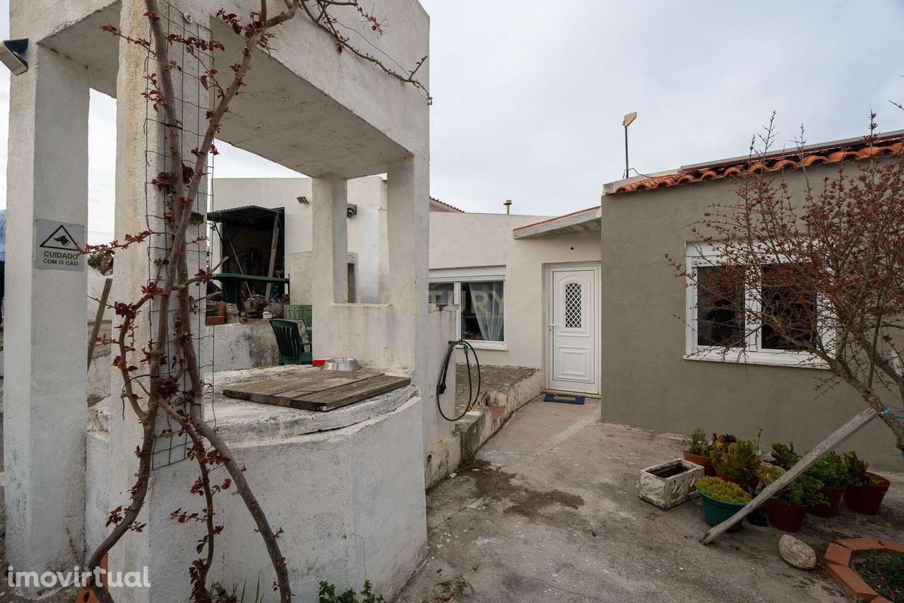 Moradia térrea, perfeita para quem valoriza tranquilidade - Grande imagem: 4/41