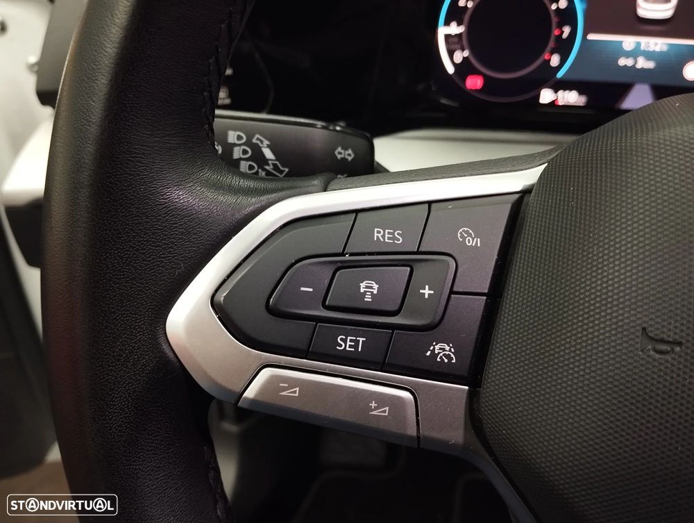 VW Golf 1.0 TSI Sportline - 19