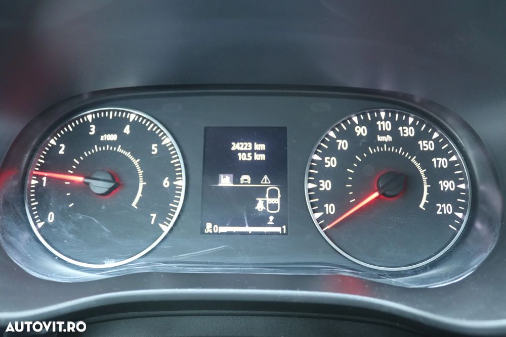 Dacia Sandero TCe 90 MT6 Comfort - 11