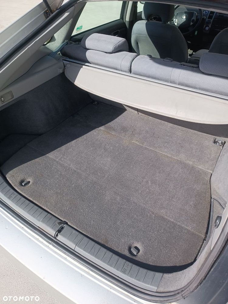 Toyota Prius 1.5 VVT-i Prestige - 6