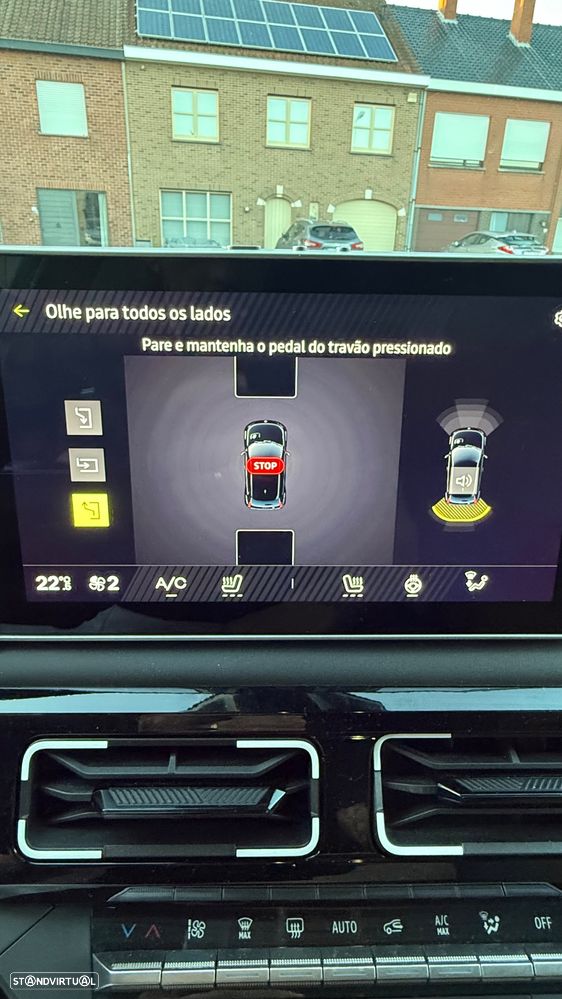 Renault 5 E-Tech 52 kWh Iconic Cinq Autonomia Conforto - 13