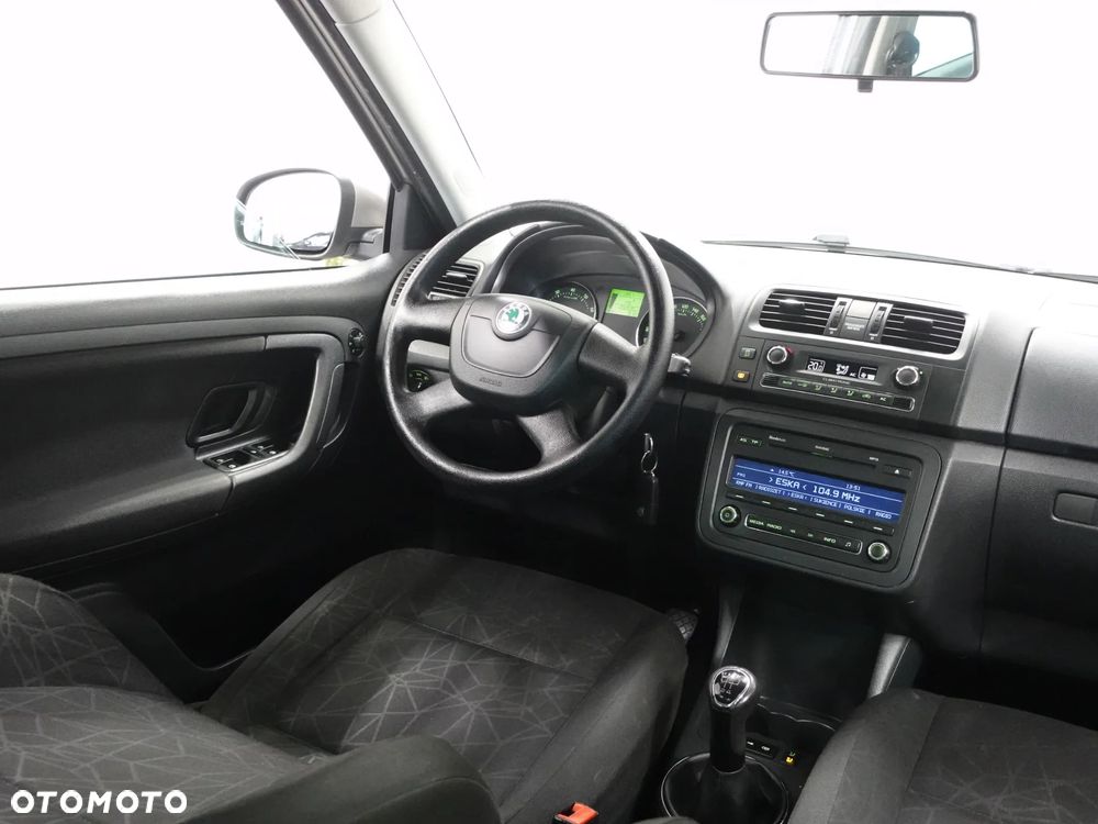 Skoda Fabia 1.2 HTP Ambition - 29