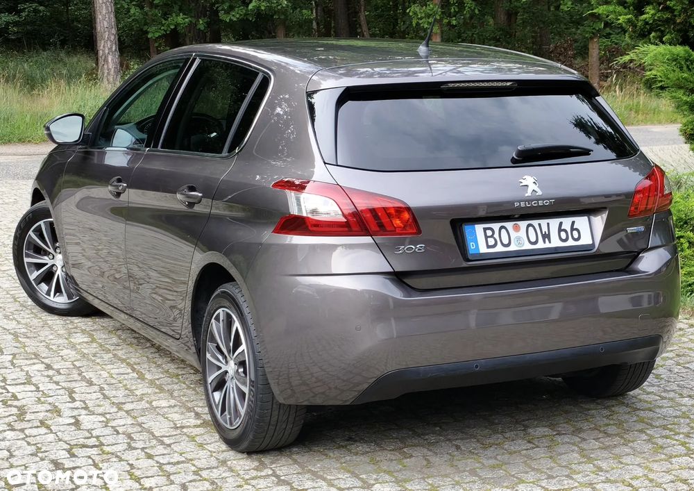Peugeot 308 - 6