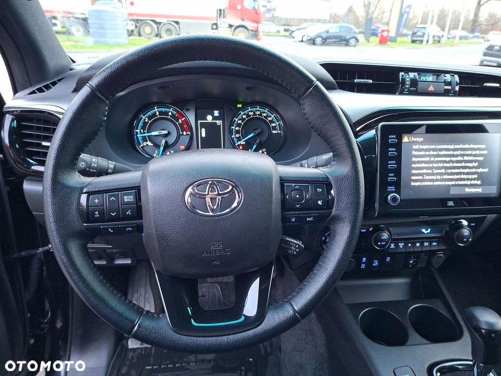 Toyota Hilux 2.8 D-4D Double Cab Invincible 4x4 - 15