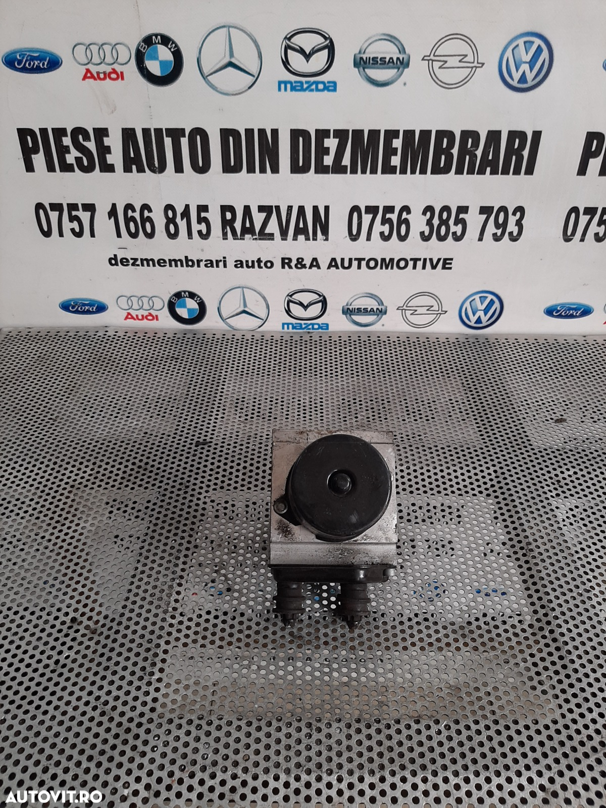 Modul Pompa Unitate ABS Vw Passat B6 Volan Stanga An 2005-2006-2007-2008-2009-2010-2011 Cod 3C0614095S - 3