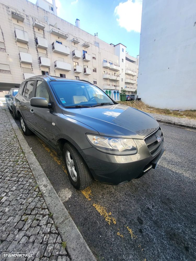 Hyundai Santa Fe 2.2 CRDi 7Wagon Comfort - 4