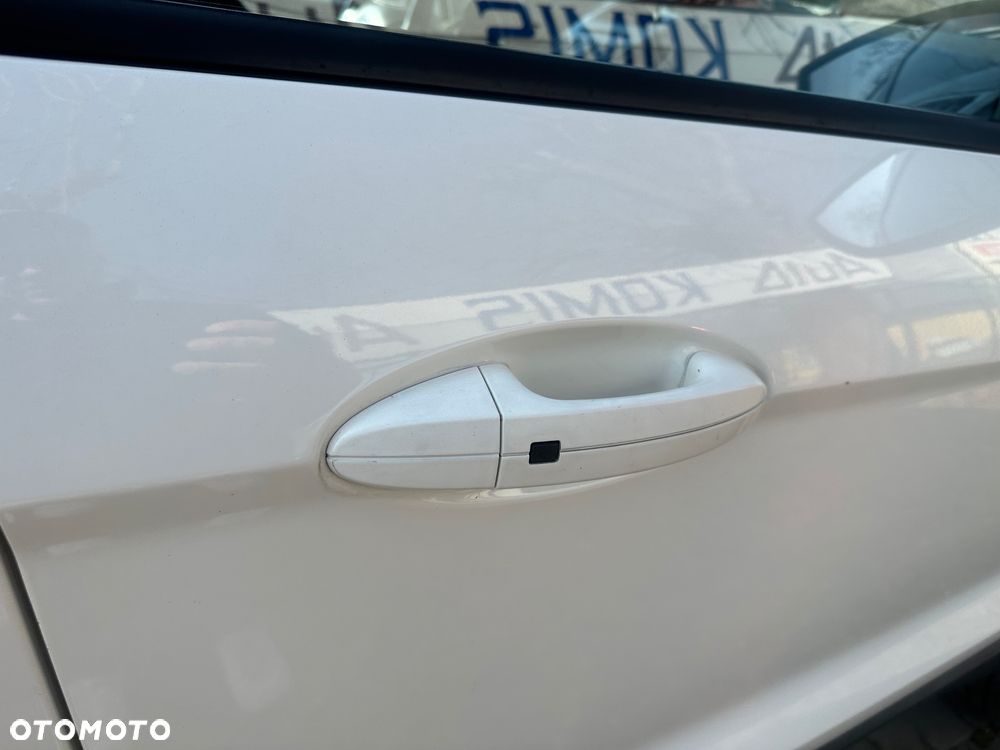 Ford EcoSport 1.5 EcoBlue TITANIUM - 14