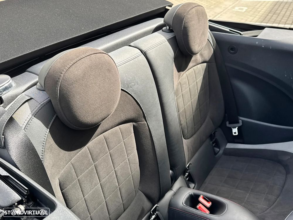 MINI Cabrio Cooper Premium JCW Auto - 19