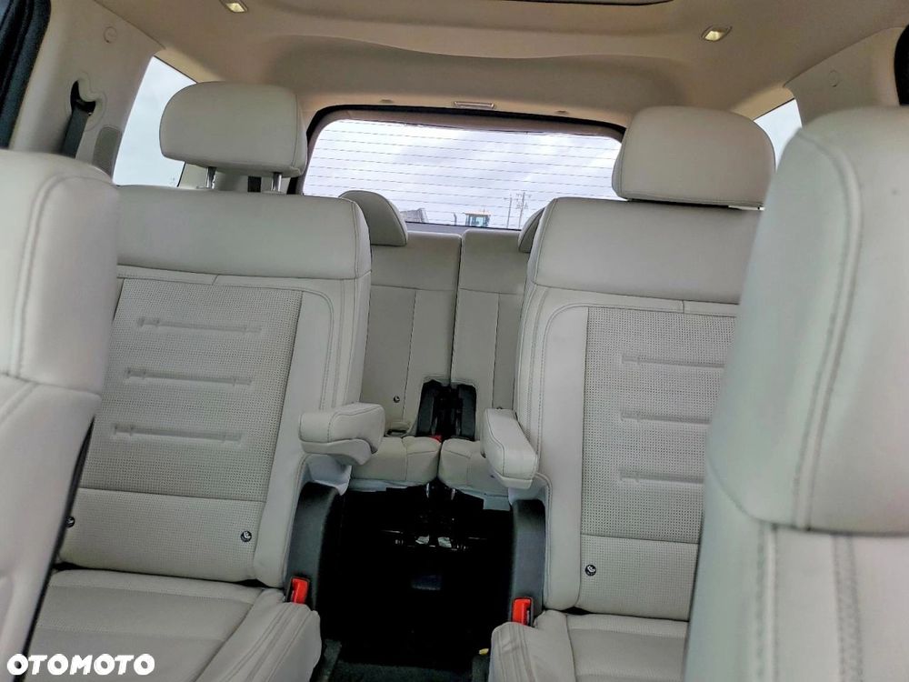 Hyundai Santa Fe 1.6 T-GDI HEV Calligraphy 4WD 6os - 9