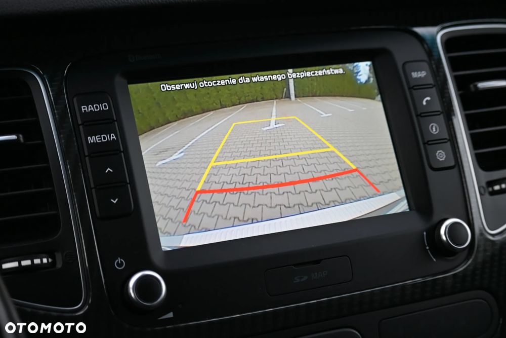 Kia Carens 2.0 GDI Automatik Edition 7 - 21