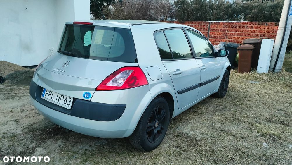 Renault Megane 1.6 Confort Authentique - 3