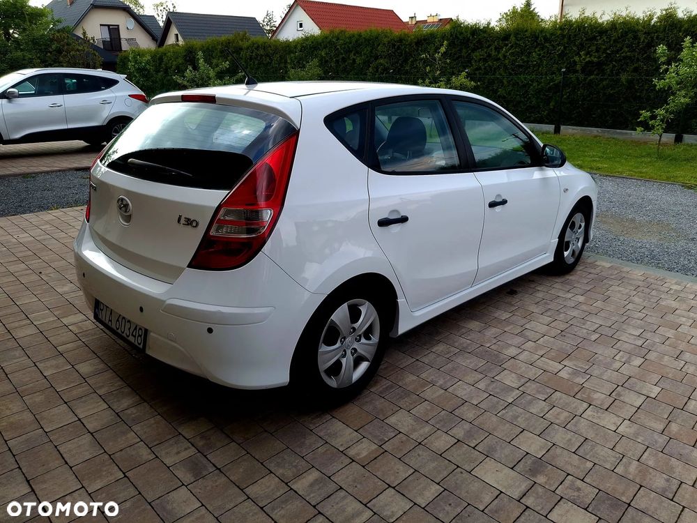 Hyundai i30 1.4 Classic + EU5 - 7