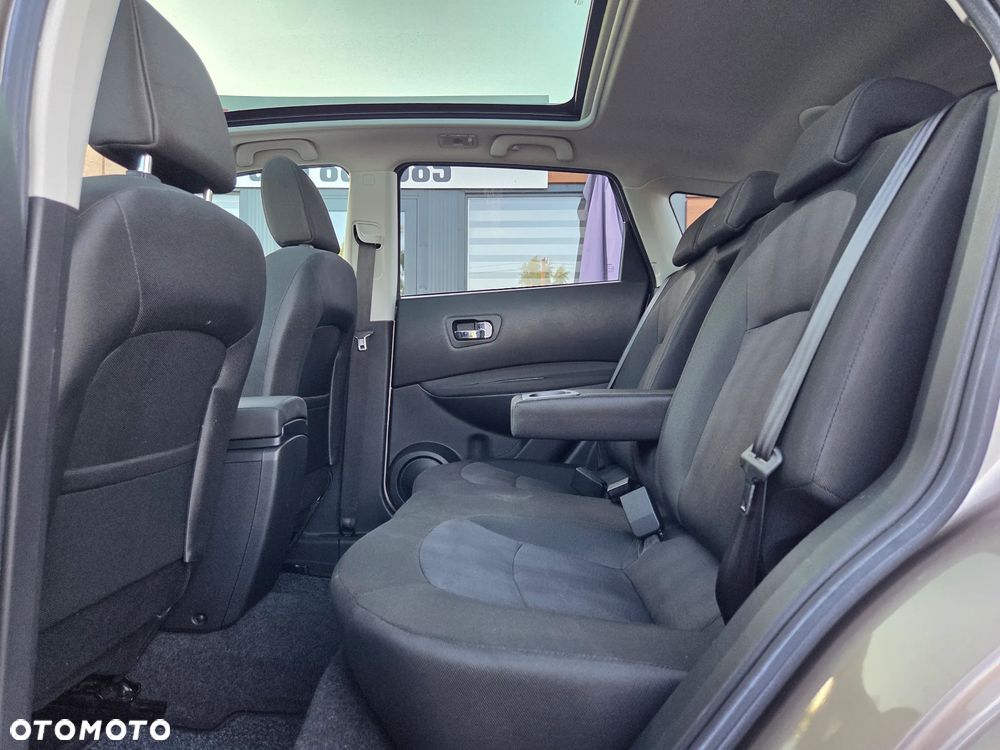 Nissan Qashqai 2.0 Tekna Premium CVT - 24