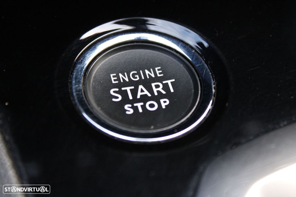 Peugeot 3008 1.2 PureTech GT Line EAT8 - 24