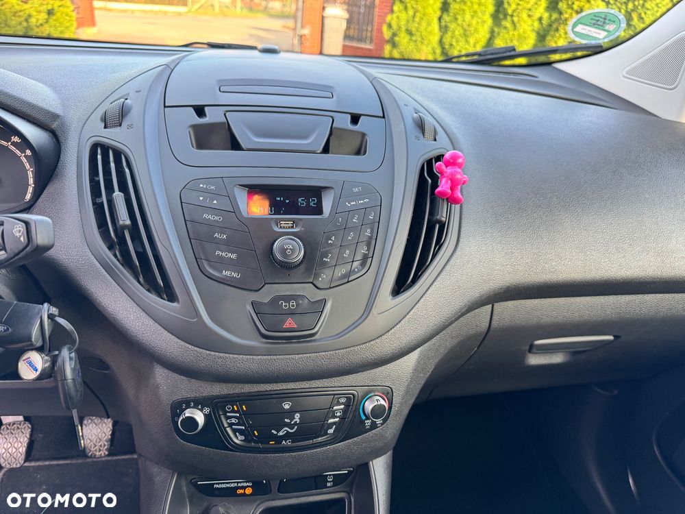 Ford Tourneo Courier 1.0 EcoBoost Trend - 18