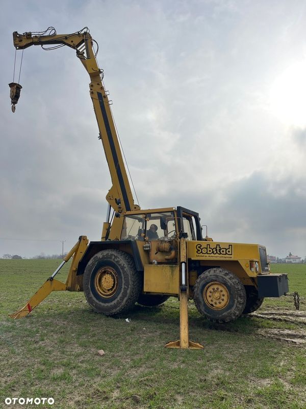 Manitou MRT VOLVO MOELVEN WIDŁY KOSZ - 25