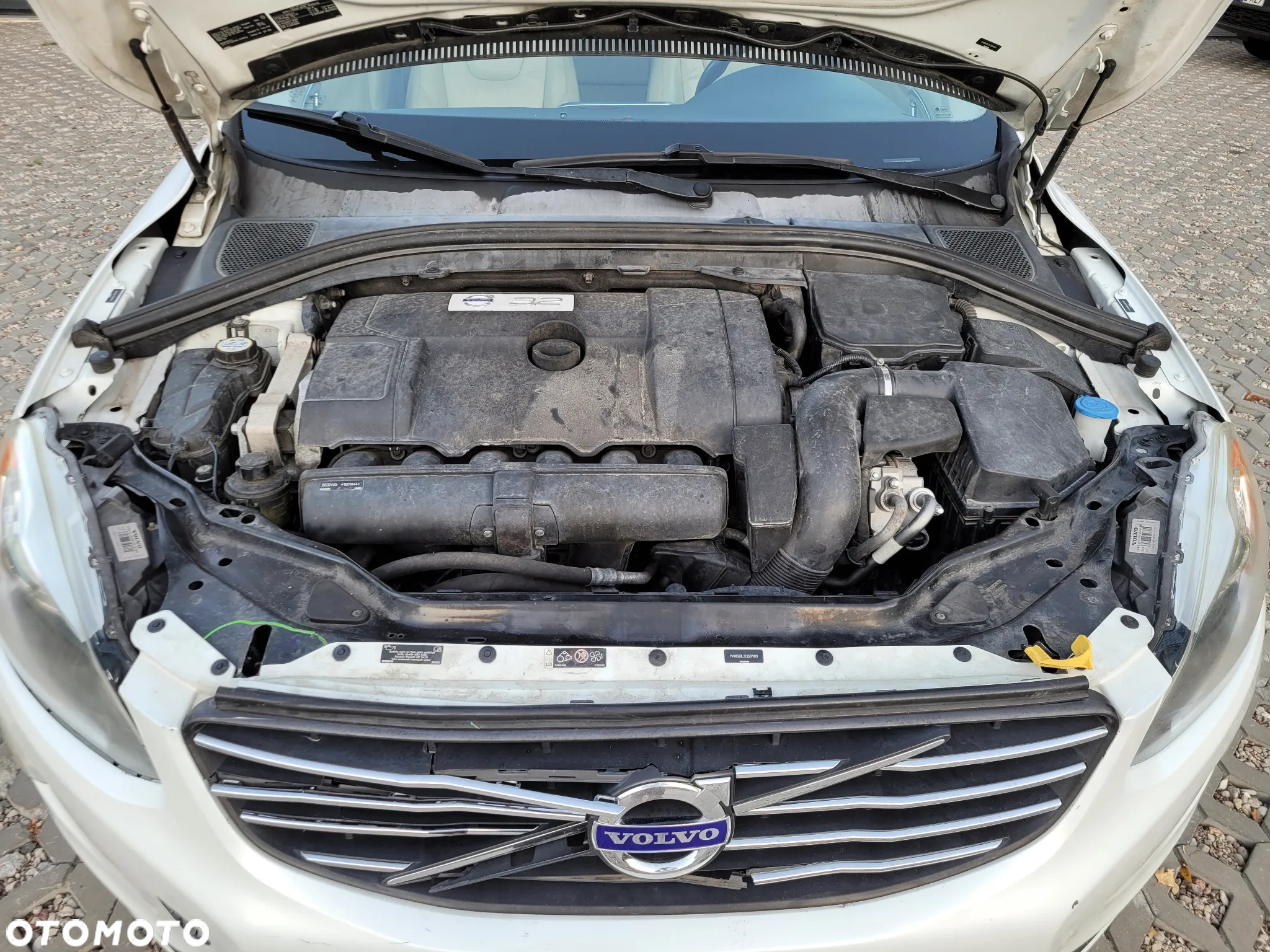Volvo XC 60 - 8