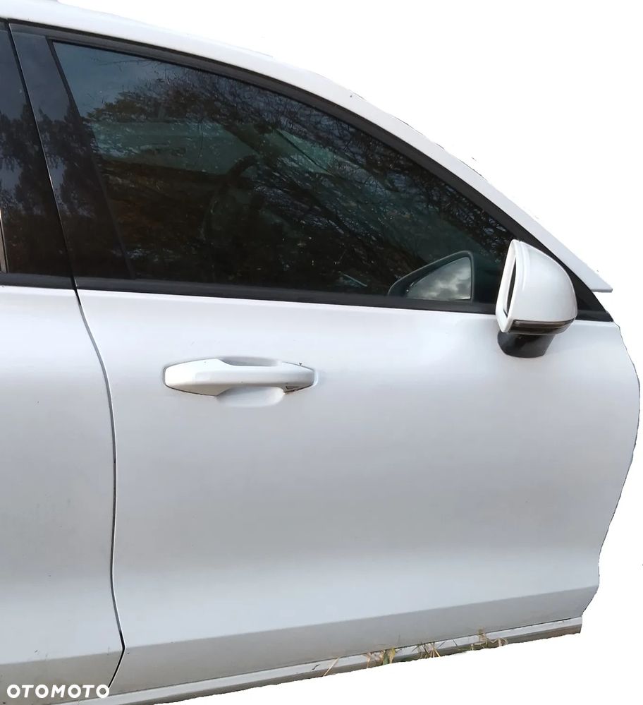 Drzwi Prawy Przód Volvo S60 III Kolor 707 Kompletne