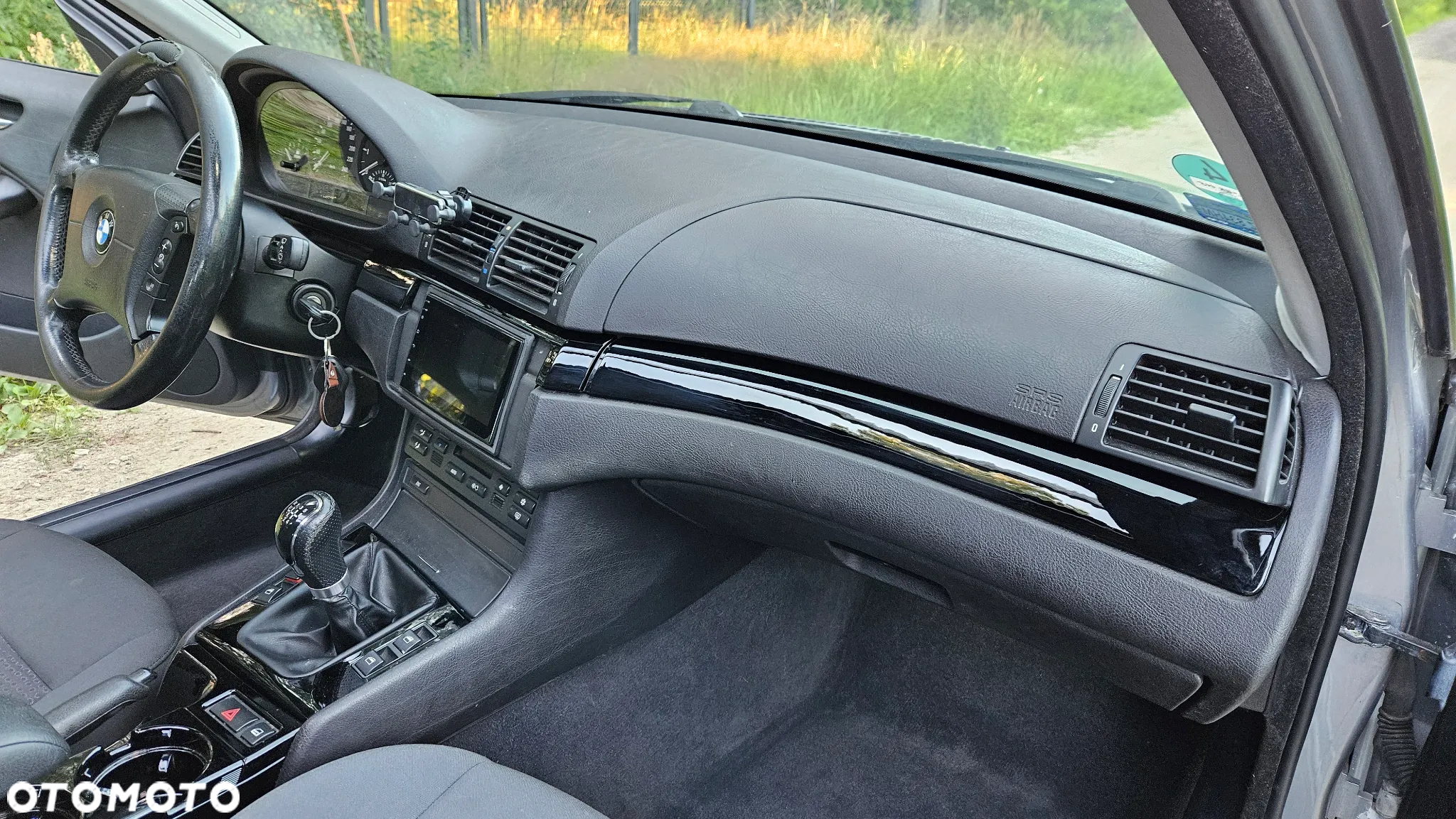 BMW Seria 3 318d Touring - 12
