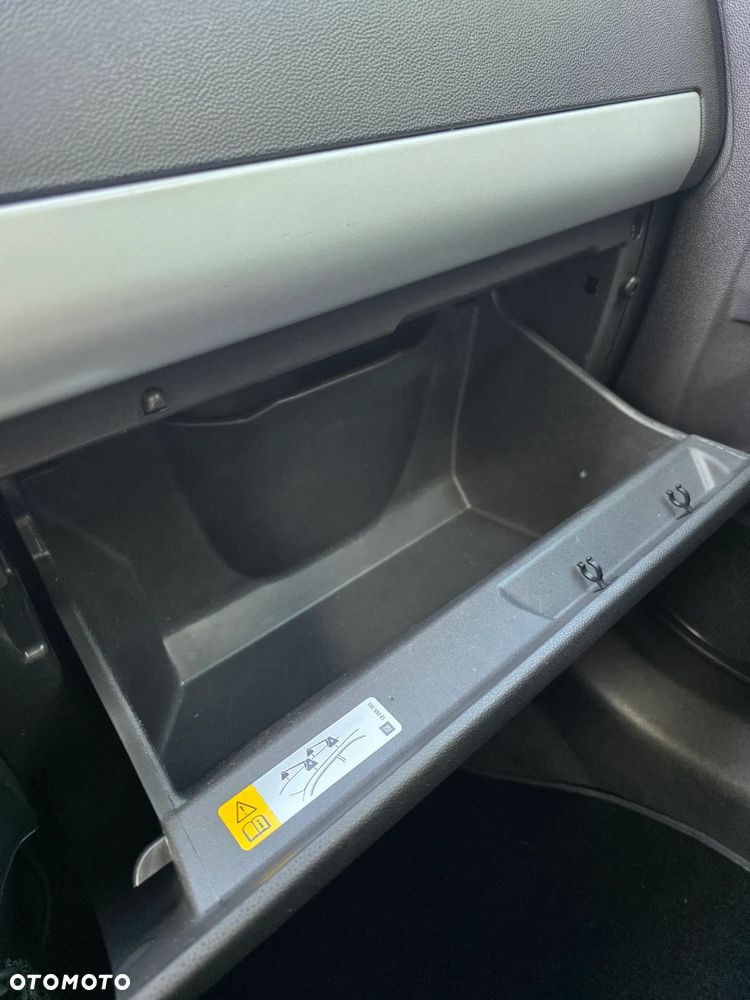 Opel Zafira 1.7 CDTI Essentia - 24