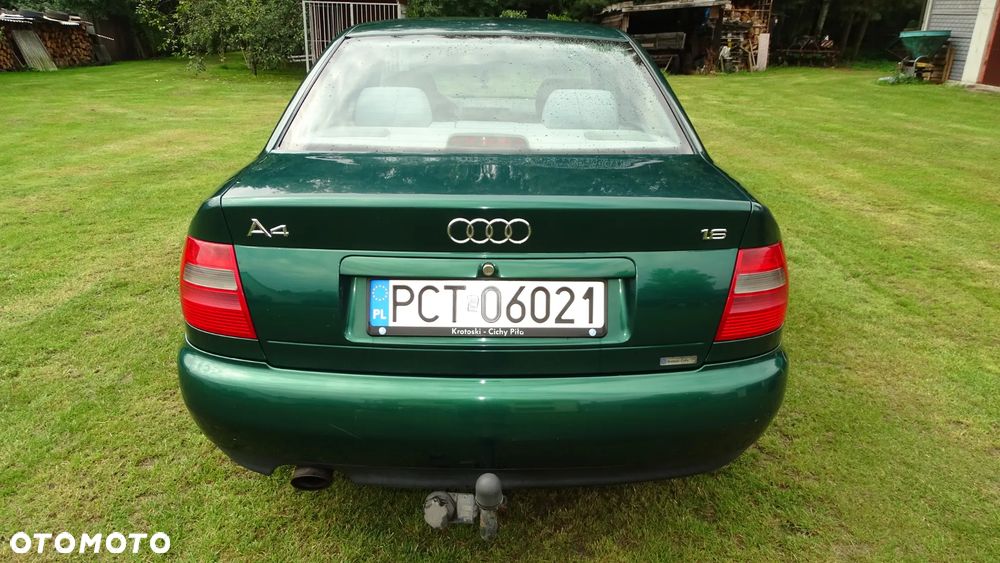 Audi A4 Limousine - 4