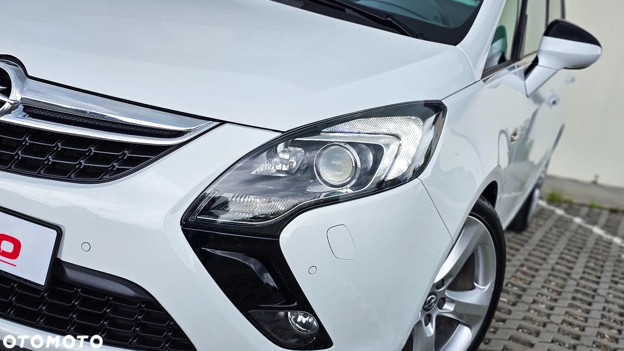 Opel Zafira 2.0 CDTI Cosmo - 28