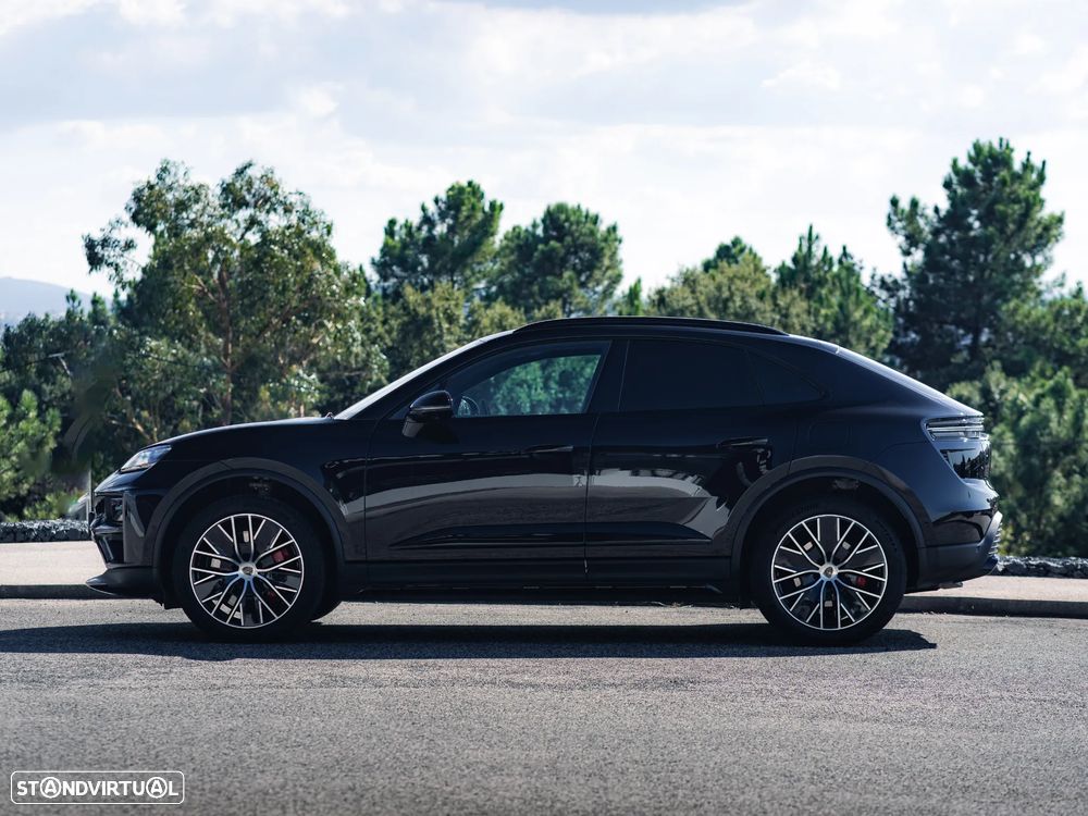 Porsche Macan Electric Turbo - 3