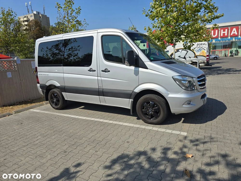 Mercedes-Benz Sprinter - 4