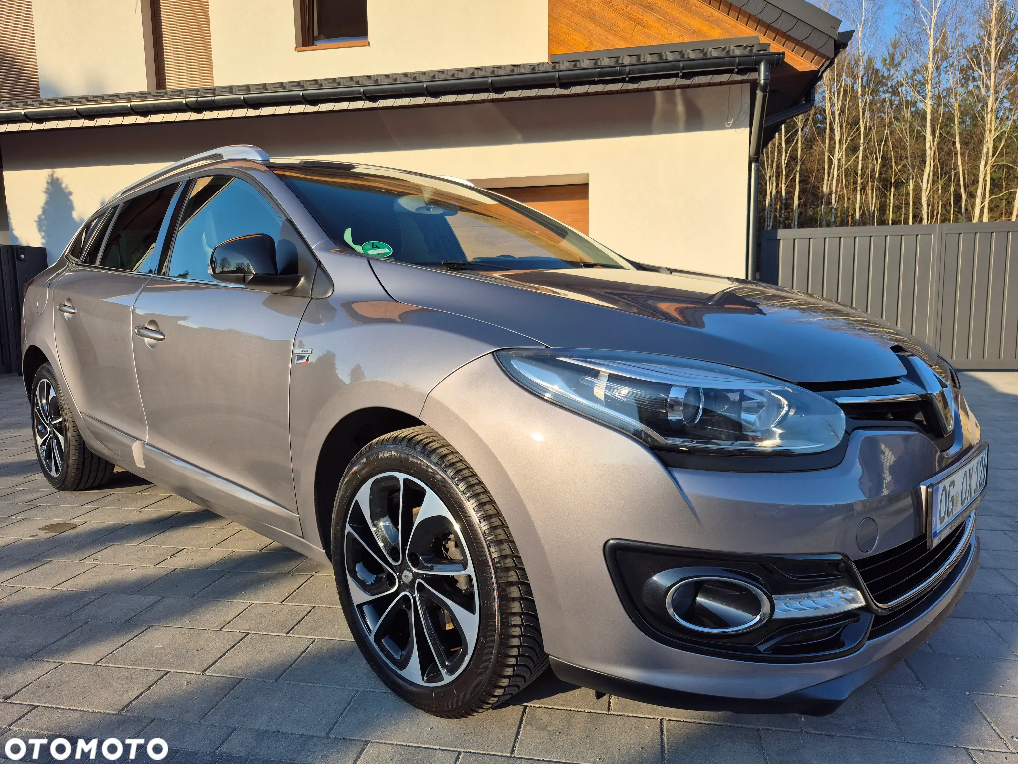 Renault Megane Grandtour ENERGY TCe 130 Start & Stop Bose Edition - 34