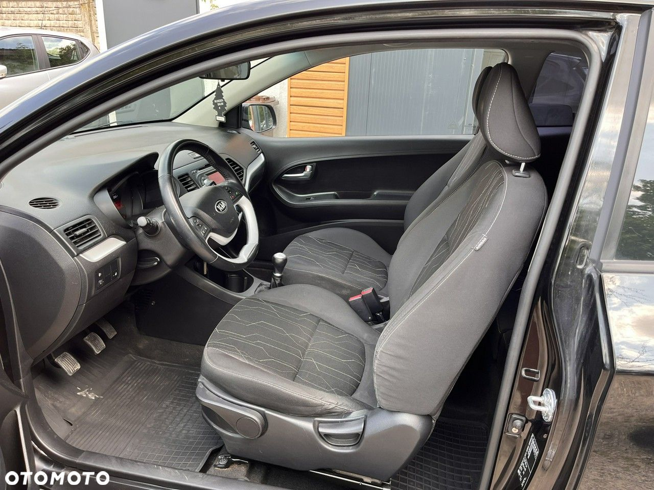 Kia Picanto - 16