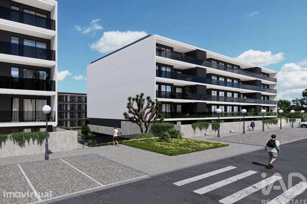 Apartamento T4 em Fânzeres e São Pedro da Cova de 140,00 m2 - Grande imagem: 4/7