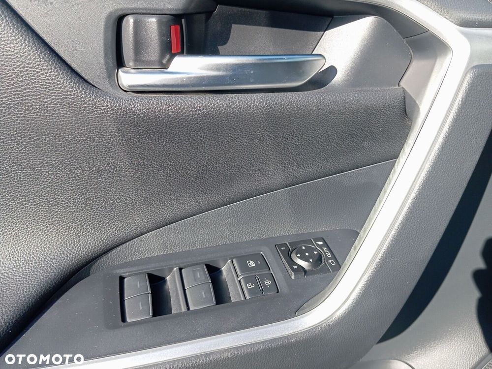 Toyota RAV4 - 20