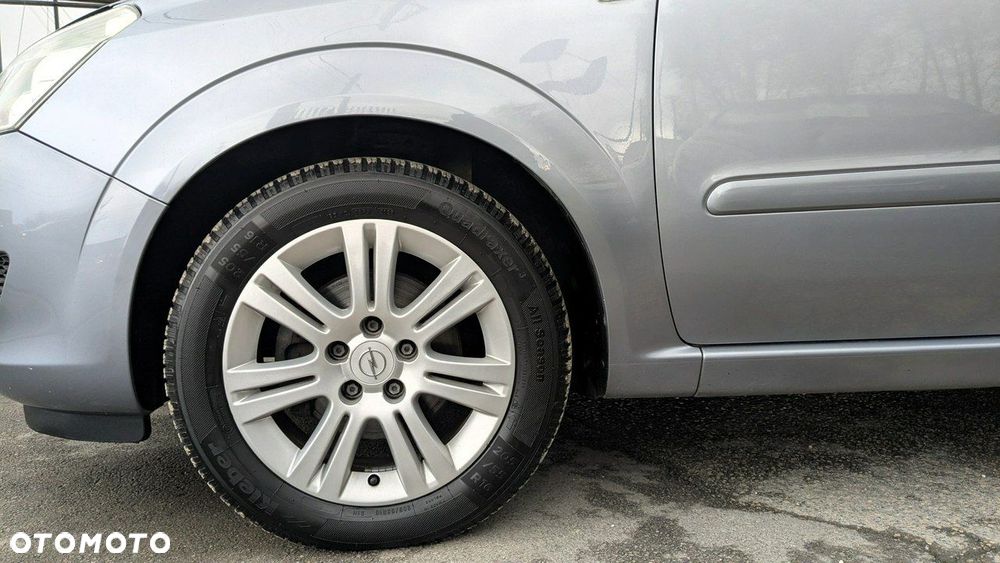 Opel Zafira - 34