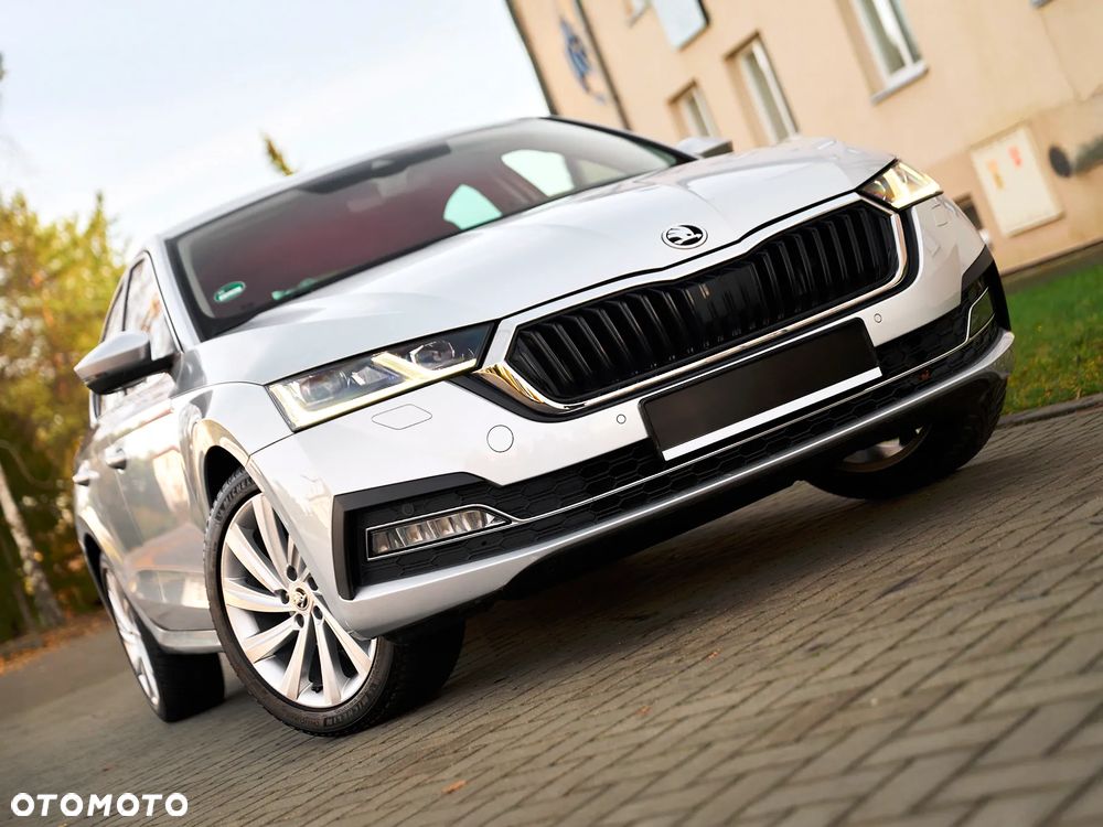 Skoda Octavia 1.5 TSI e-TEC DSG Selection Plus - 1