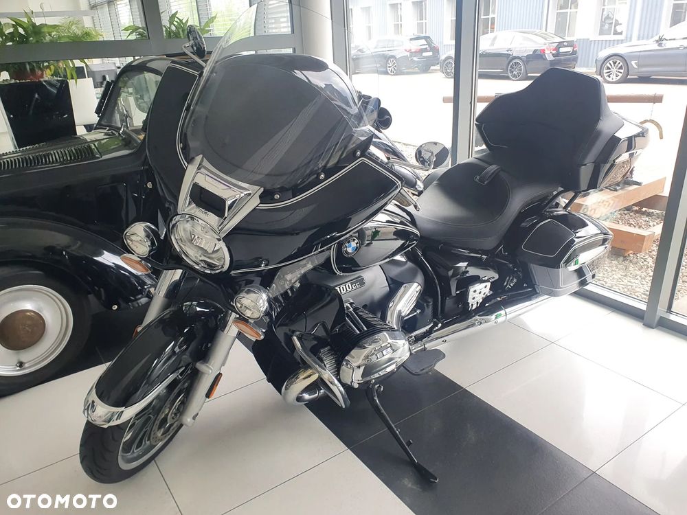 BMW R - 1