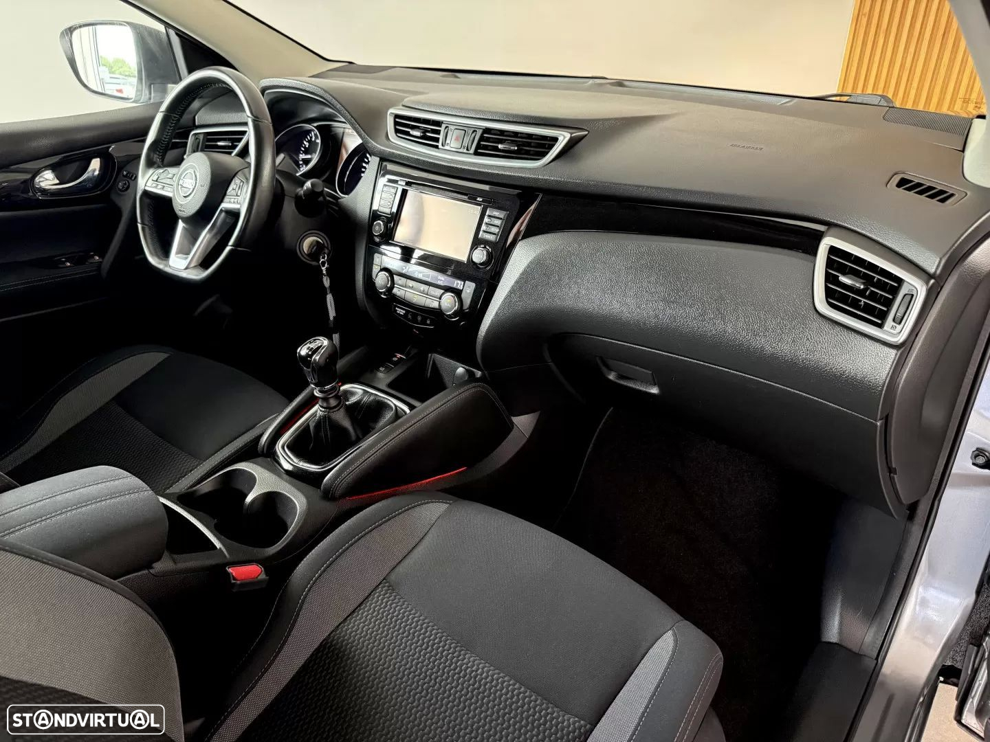 Nissan Qashqai 1.2 DIG-T N-Connecta - 58