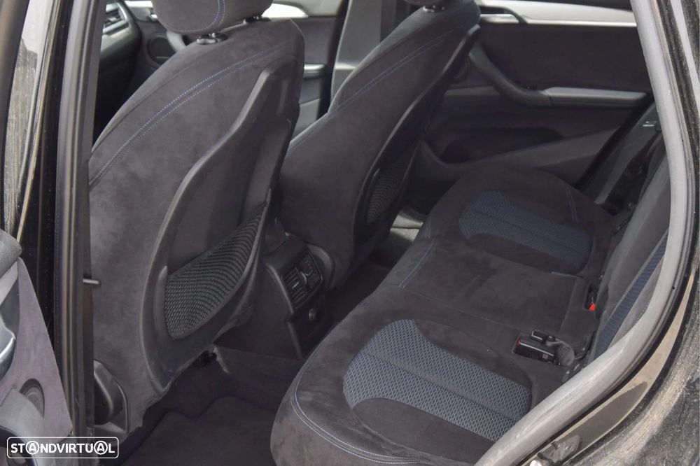 BMW X1 25 d xDrive Pack M - 22