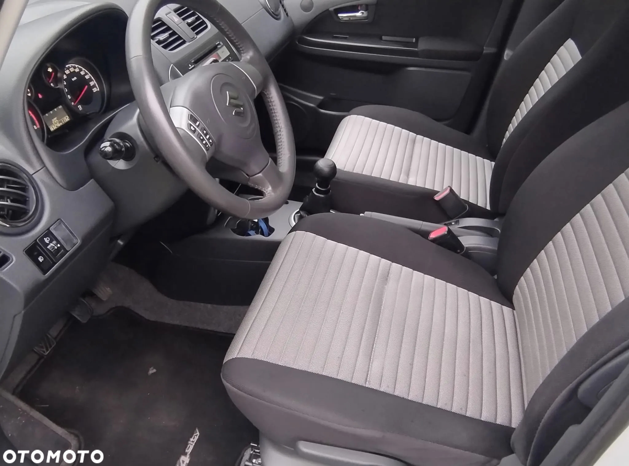 Suzuki SX4 - 19