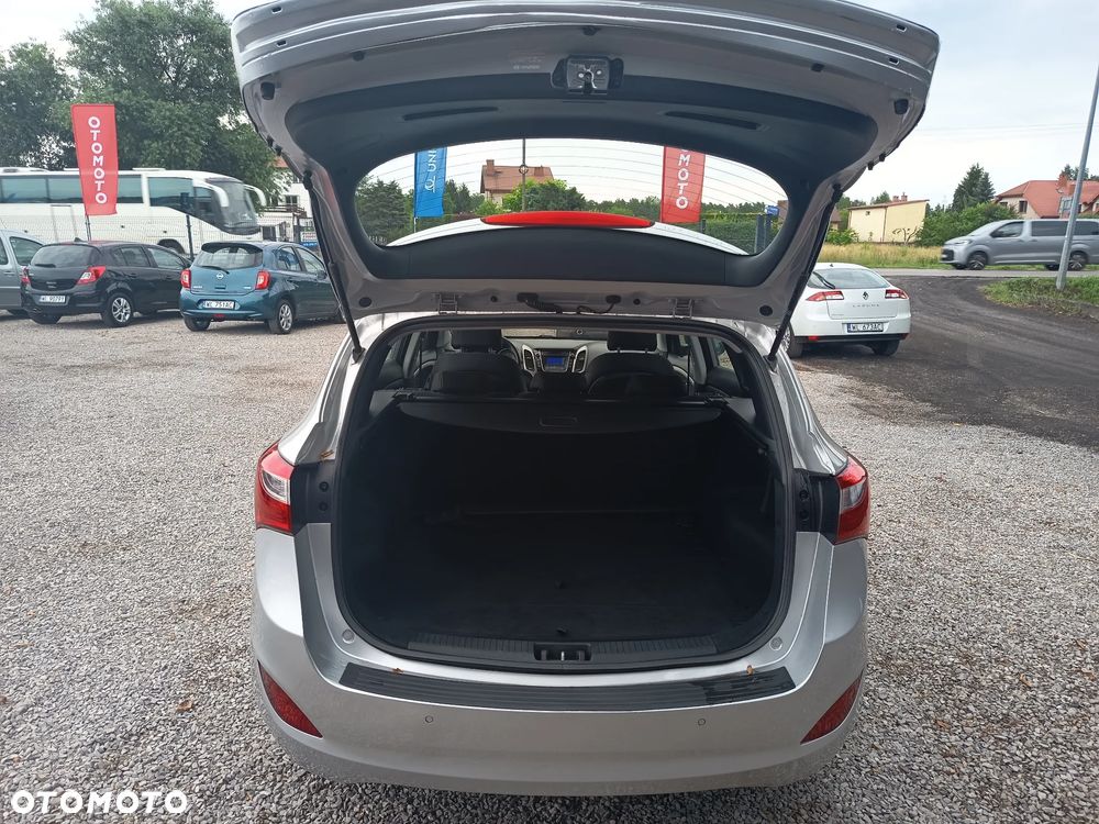 Hyundai i30 1.4 Comfort - 32