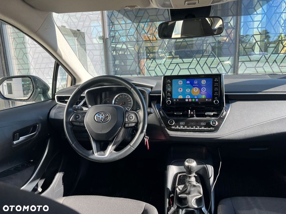 Toyota Corolla - 5