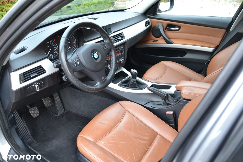 BMW Seria 3 - 31