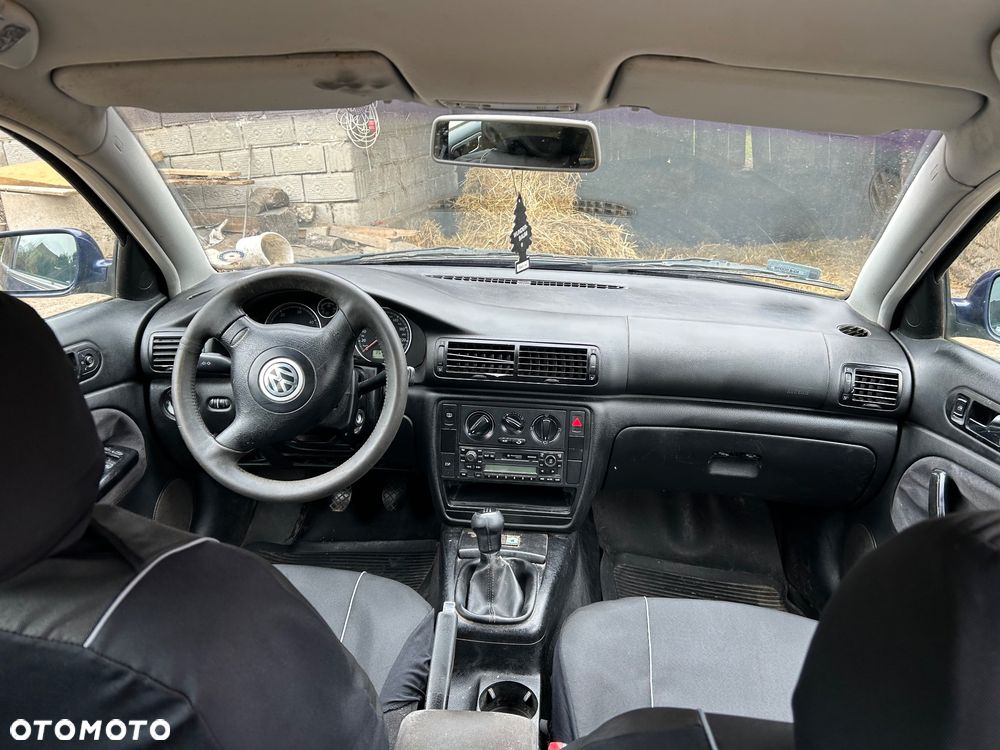 Volkswagen Passat 1.9 TDI Basis - 6