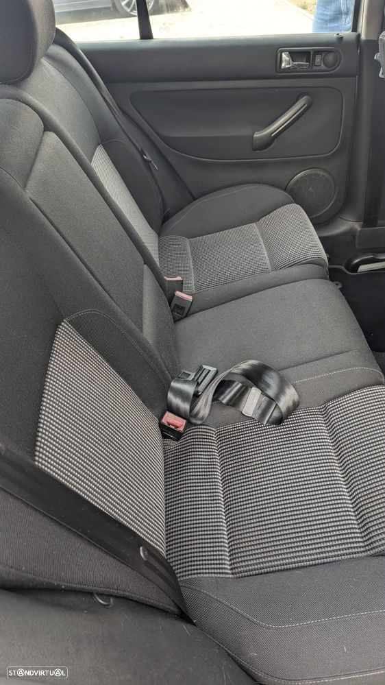 VW Golf Variant 1.9 TDi 4Motion Comfortline - 4