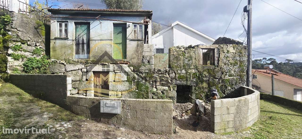 MORADIA PARA VENDA PARA RESTAURO - Grande imagem: 3/25