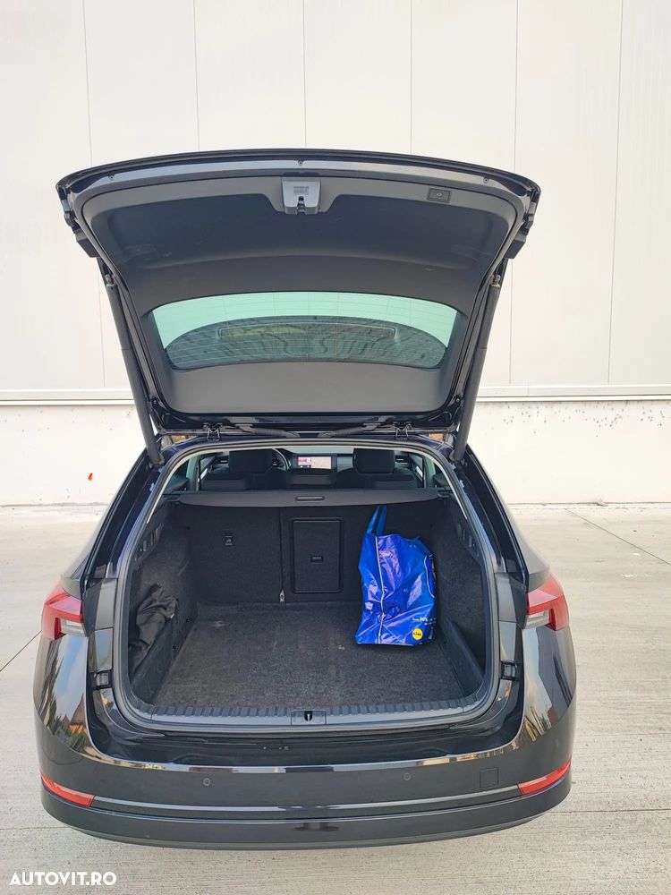 Skoda Octavia Combi 2.0 TDI DSG Edition - 6