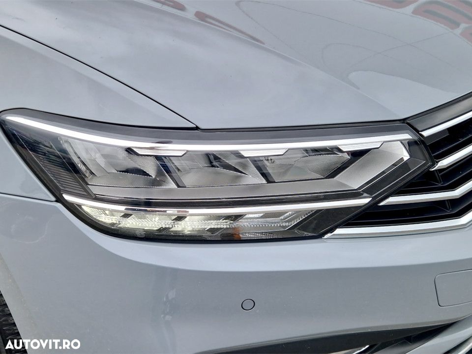 Volkswagen Passat 1.5 TSI ACT DSG Comfortline - 10