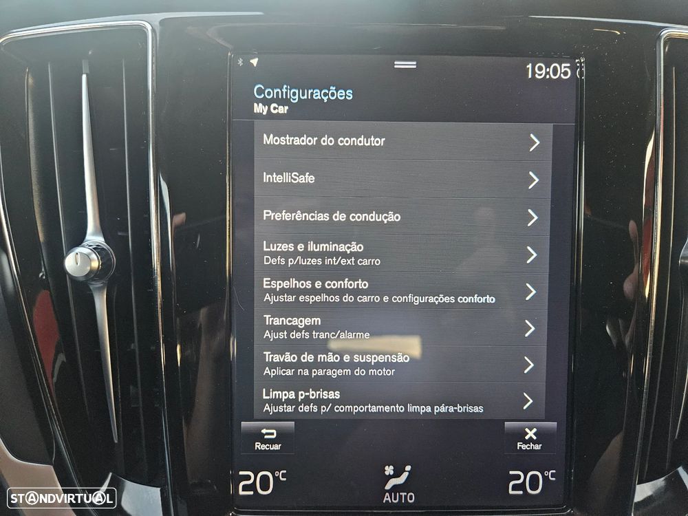 Volvo V60 2.0 D3 Momentum - 33