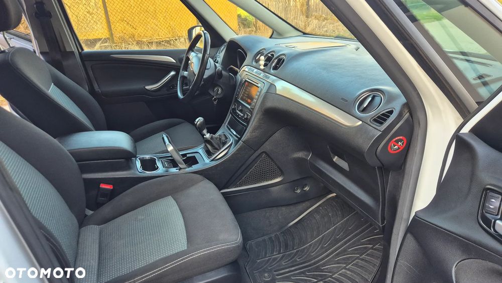 Ford Galaxy 2.0 TDCi Titanium - 9