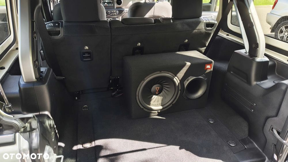 Jeep Wrangler - 40