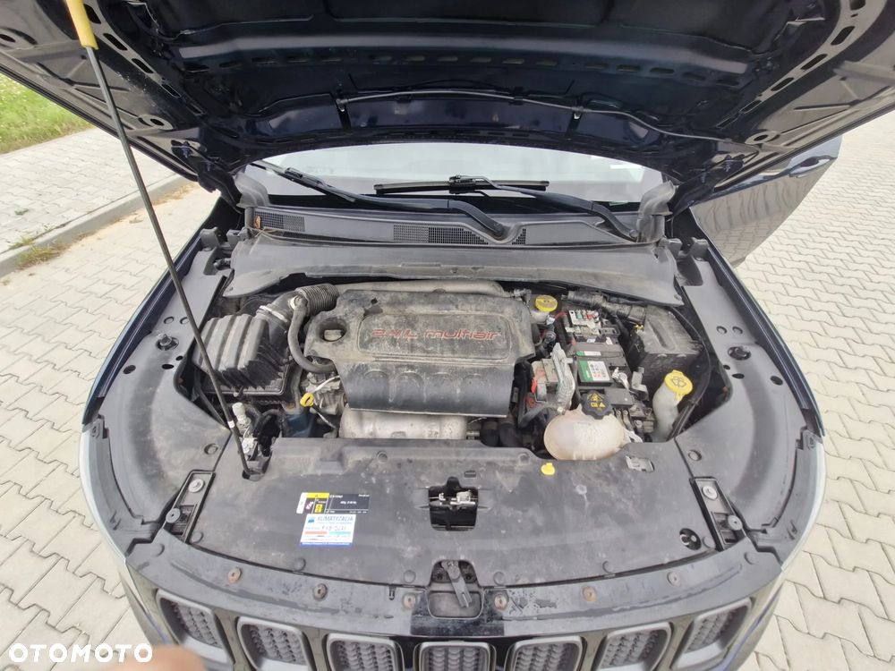 Jeep Compass 2.4I 4x4 Automatik Limited - 9